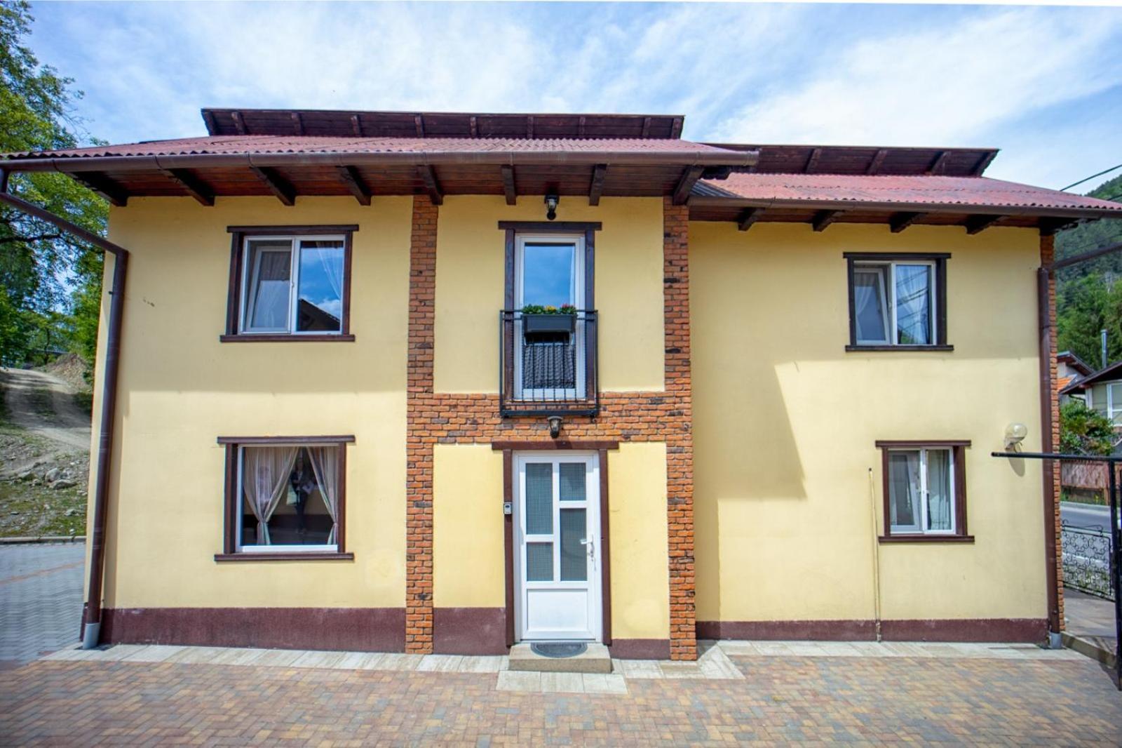 Silver Tree Bran  Exterior foto